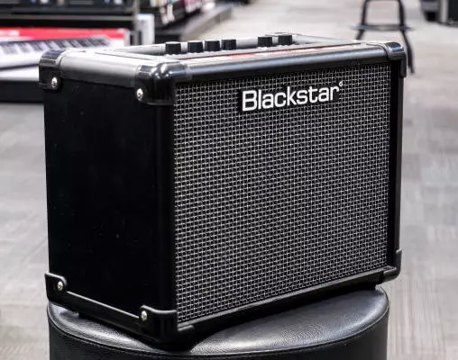 Blackstar Amplification - IDCV4-10
